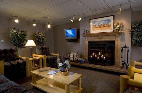 Westmark Inn Tok Exterior photo